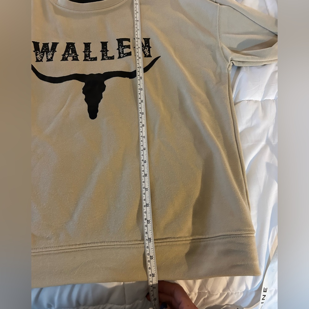 Morgan Wallen Beige Graphic Crewneck Sweatshirt - Picture 4 of 4